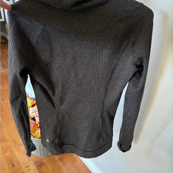 Lululemon Herringbone 1/4 Zip Size 6 - Picture 2 of 2